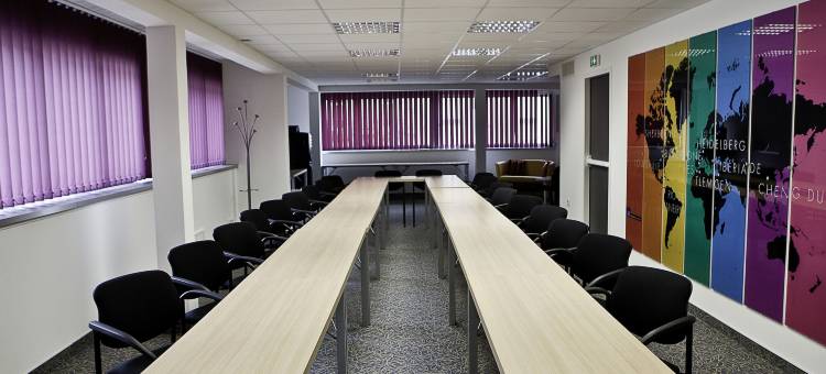 欧罗希尔中心柯美娣普利维酒店(Privilège Hôtel & Apparts Eurociel Centre Comédie)图片