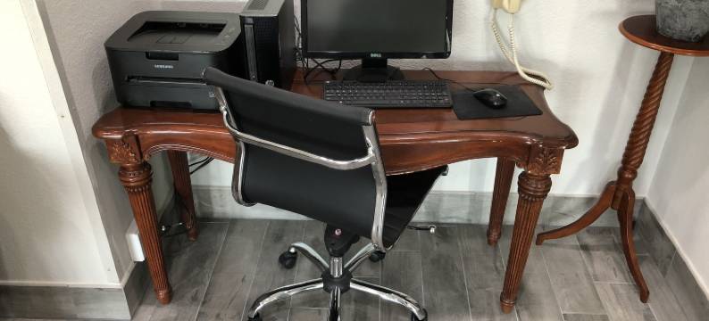 利县酒店(Lea County Inn)图片