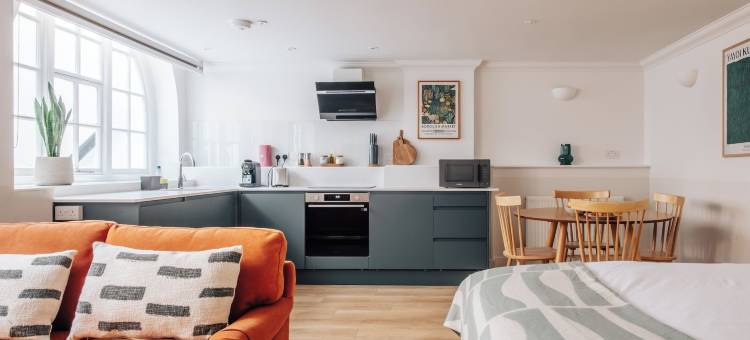 丽晶服务式公寓(The Regency By Nestor)图片