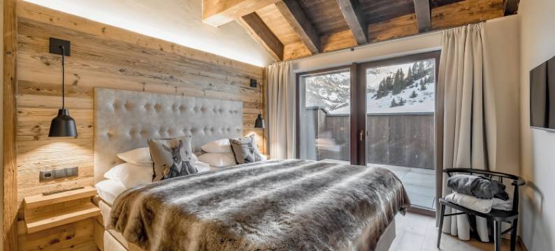瓦尔斯纯粹度假村(AlpenParks Hotel & Apartment Arlberg Warth Mit Pool)图片
