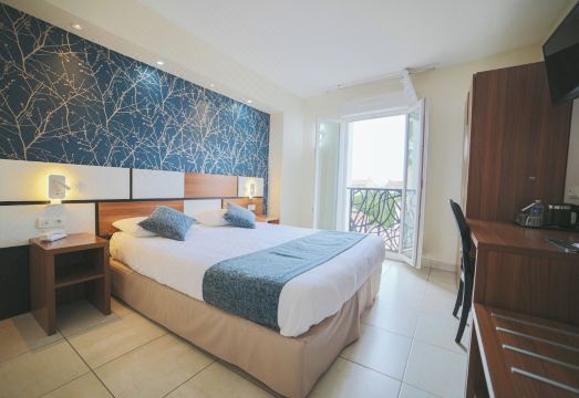 Holidays & Work Hotel Hotel Overview