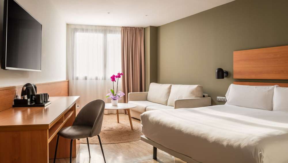 Hotel SB Express TarragonaOver view