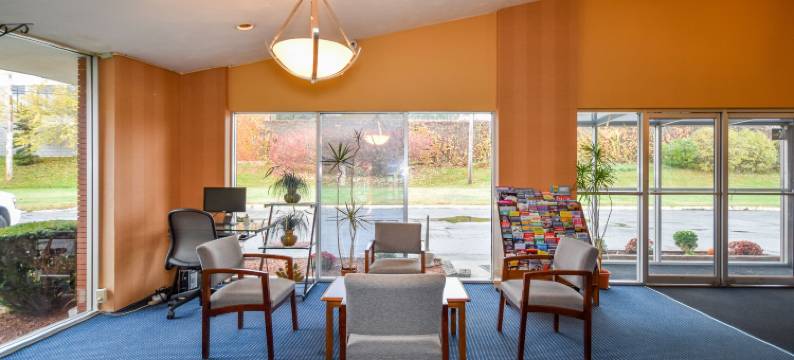 波士顿/弗雷明汉蒙蒂塞洛酒店(Monticello Inn- Framingham/ Boston)图片