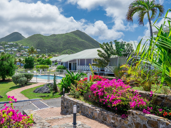 埃斯梅拉达度假村