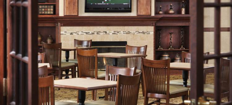 密尔沃基西部布鲁克菲尔德丽怡酒店(Country Inn & Suites by Radisson, Milwaukee West (Brookfield), WI)图片