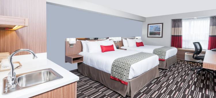 基茨马特麦客达套房酒店(Microtel Inn & Suites by Wyndham Kitimat)图片