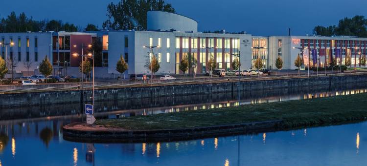 施韦因福特迈尼瑟尔美居酒店(Mercure Hotel Schweinfurt Maininsel)图片