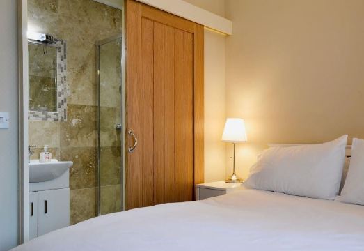 White House CottagesHotel Overview