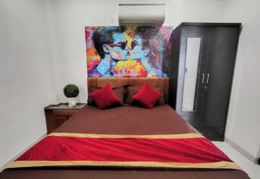 Fun 'O' Peace Hotel Overview