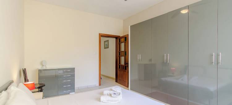 位于卡尔卡的良好位置的联排别墅和庭院(Well Located Townhouse & Courtyard Kalka - Happy Rentals)图片