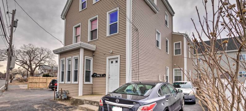 布罗克顿市中心的舒适三层公寓！(Cozy Third-Story Apartment in Dtwn Brockton!)图片