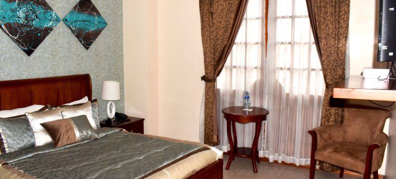 阿勒亚德莉娜酒店(Alejandrina Hotel)图片