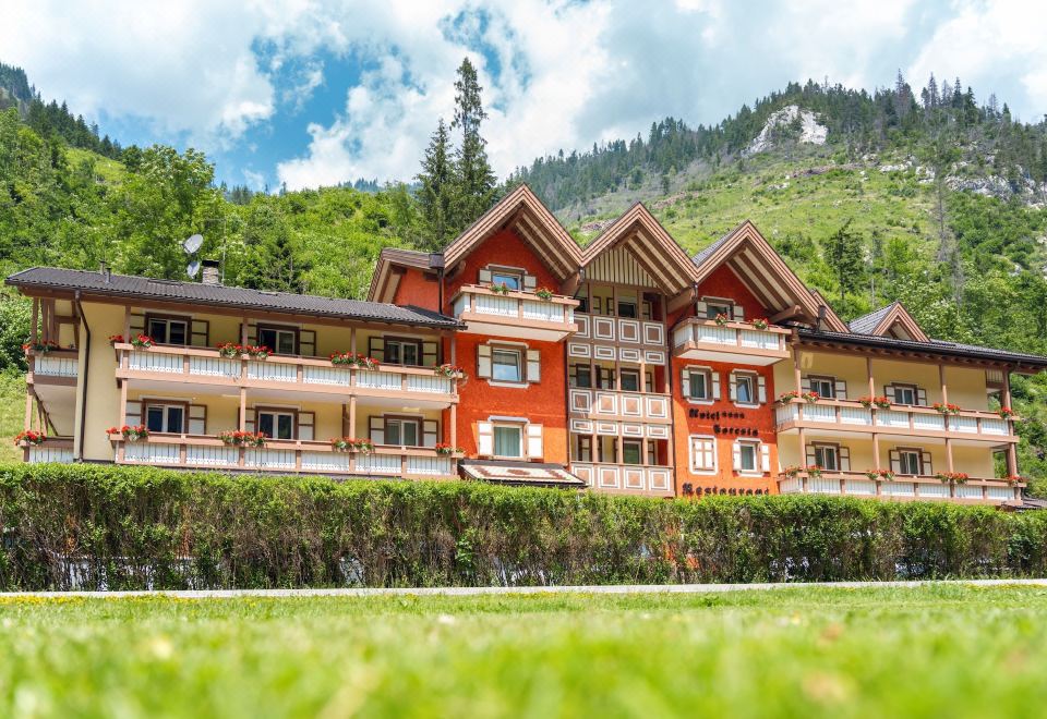 Hotel Foresta Over view