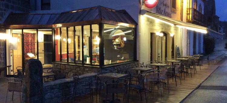 舒米尔罗兹艾文斯涛特尔酒店(Citotel La Chaumiere Roz Aven)图片