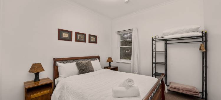 巨人餐桌小屋(Giants Table and Cottages)图片