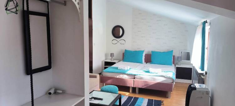 奥米尔民宿(Omir Bed & Breakfast)图片