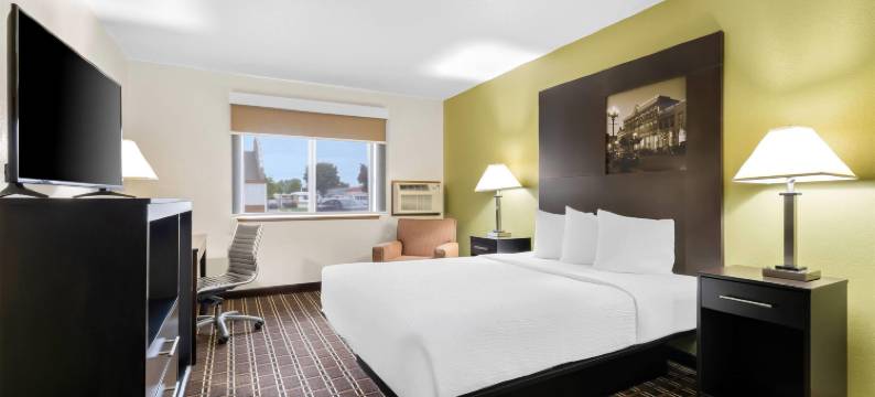 拉克罗斯速8酒店(Super 8 by Wyndham la Crosse)图片