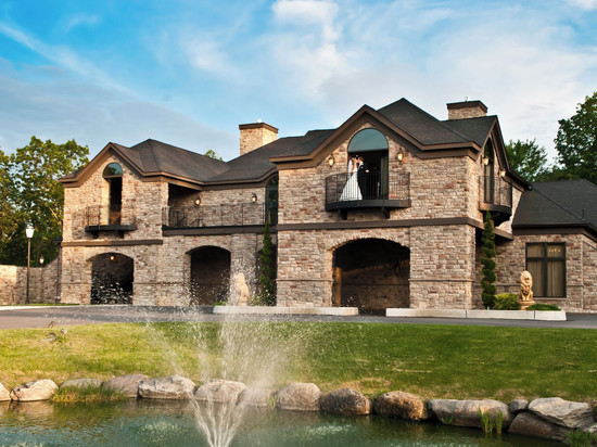 斯劳斯莫尔乡村旅馆