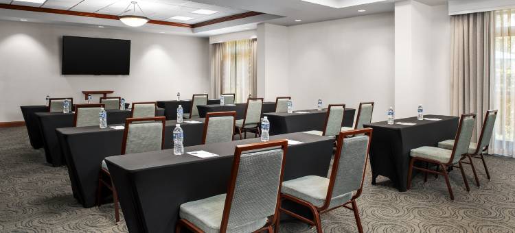 佛罗里达玛丽湖镇园欢朋套房酒店(Hampton Inn & Suites Lake Mary at Colonial TownPark)图片