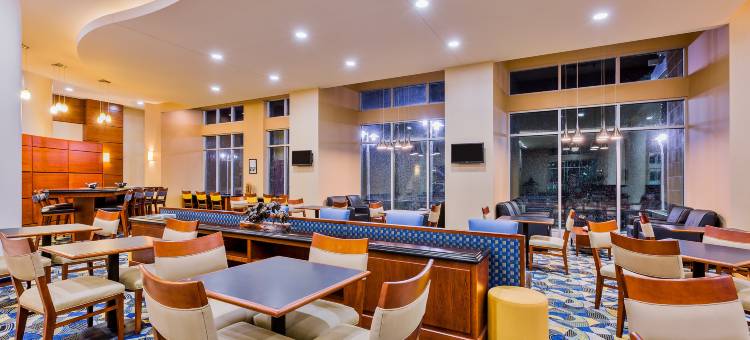 欧文斯伯勒市中心/水岸希尔顿套房酒店(Hampton Inn & Suites Downtown Owensboro/Waterfront)图片