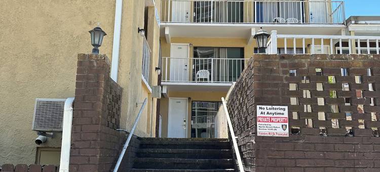 Capital O 日落浪潮酒店默特尔比奇海滨(Capital O Sunset Waves Hotel Myrtle Beach Oceanfront)图片