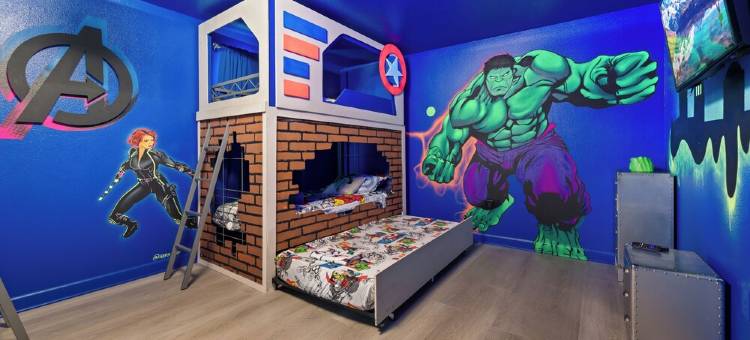 Themed 9BR Villa in Champions Gate Close to Disney! Pool, Hot tub, Movie Theatre图片