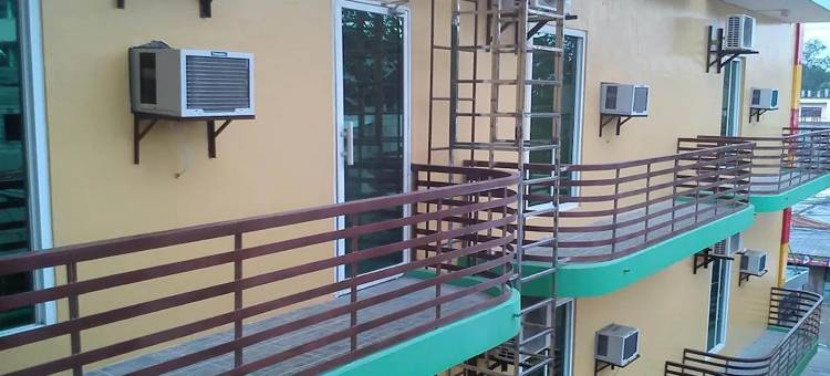 红多兹Plus图格加劳塔吉酒店(RedDoorz Plus @ Taj Hotel Tuguegarao)图片