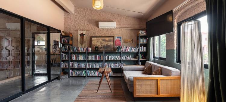 尼罗河坎昆酒店区塞丽娜酒店(Nílu Cancún Zona Hotelera by Selina)图片