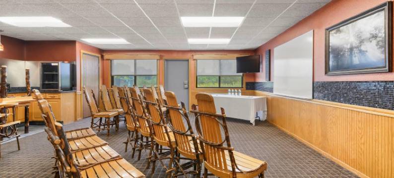 埃弗莱斯速8酒店(Super 8 by Wyndham Eveleth)图片