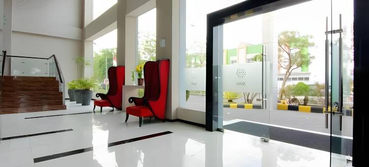 茉莉芬太阳酒店(The Sun Hotel Madiun)图片