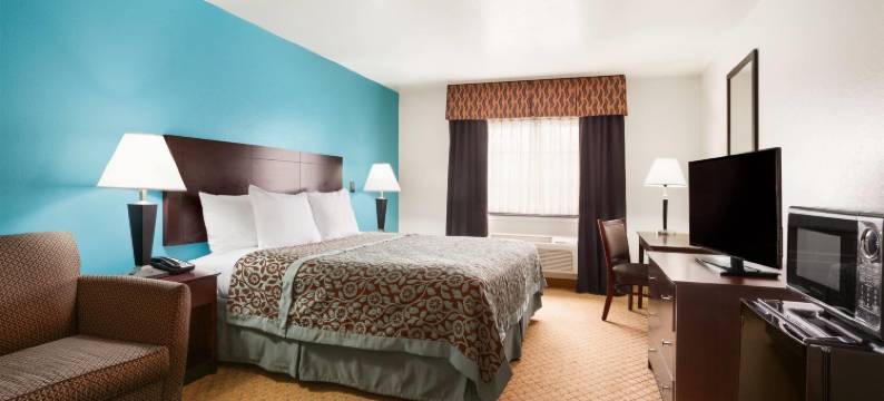 康罗北戴斯套房酒店(Days Inn & Suites by Wyndham Conroe North)图片