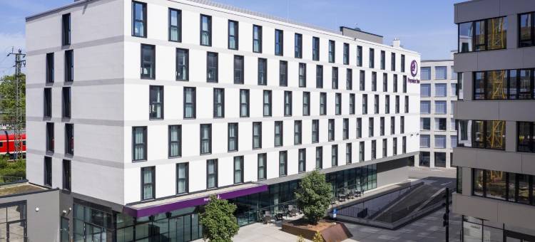 南弗莱堡市普瑞米尔酒店(Premier Inn Freiburg City Sud)图片