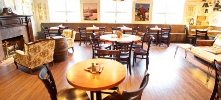 市中心内港品质酒店(Quality Inn Downtown Inner Harbour)图片