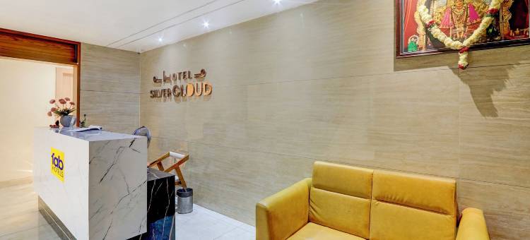 Fabhotel 银云酒店(FabHotel Silver Cloud)图片