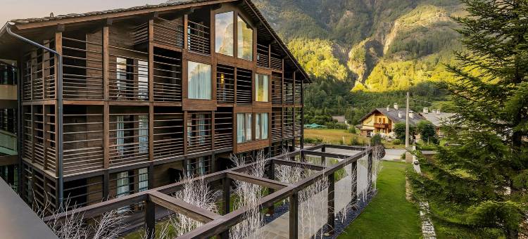 NH Collection 阿拉尼亚米尔蒂洛罗索(NH Collection Alagna Mirtillo Rosso)图片