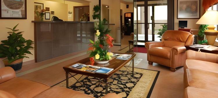 威洛布鲁克伊克诺套房酒店(Econo Lodge Inn & Suites Houston Willowbrook)图片