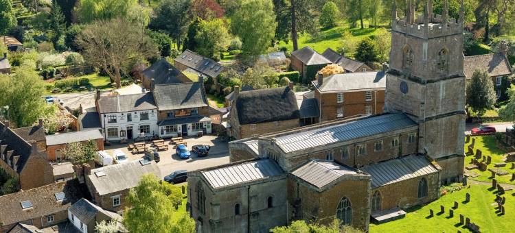 太阳旅馆(The Sun Inn at Hook Norton)图片