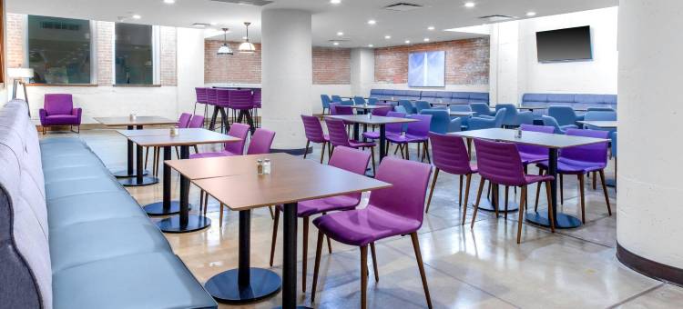 达拉斯市中心广场TownePlace套房酒店(TownePlace Suites Dallas Downtown)图片