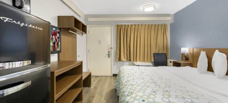 红屋顶家乡开间布法罗 - 尼亚加拉机场(HomeTowne Studios by Red Roof Buffalo - Niagara Airport)图片