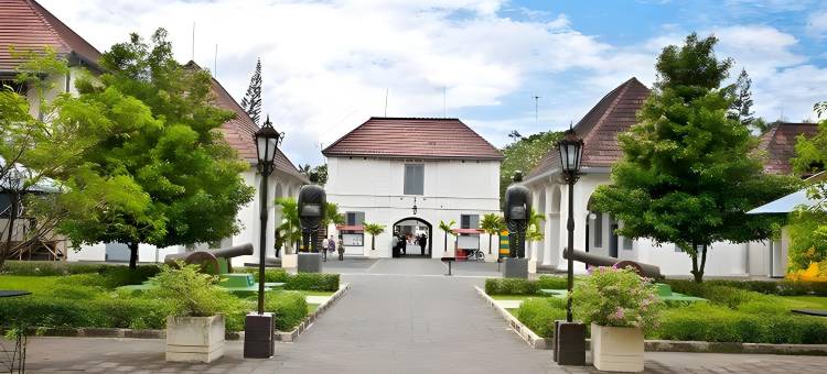 日惹夏菲拉酒店(Shafira Hotel Yogyakarta)图片
