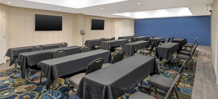 迈阿密斯堡-代顿贝斯特韦斯特优质套房, 宴会及酒店(Best Western Plus Miamisburg-Dayton Suites, Banquets & Hotel)图片