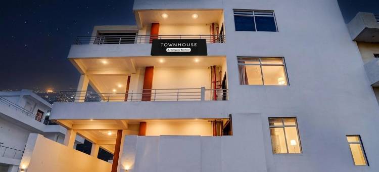 Townhouse Faizabad Road Opp Bbd University图片