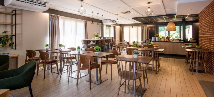 瓦斯科哈尔里尔北康铂酒店(Campanile Lille Nord - Wasquehal)图片
