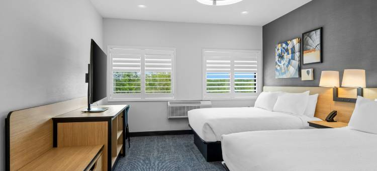 万豪City Express佩托斯基哈伯斯普林斯酒店(City Express by Marriott Petoskey Harbor Springs)图片