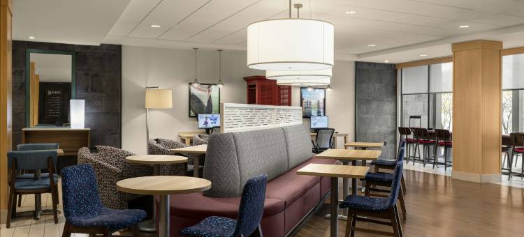 明尼亚波利斯-伊甸草原希尔顿惠庭酒店(Home2 Suites by Hilton Minneapolis-Eden Prairie)图片