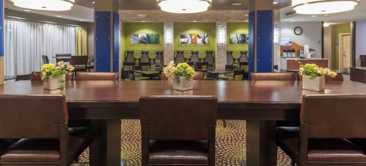 智选假日套房酒店海斯(Holiday Inn Express & Suites HAYS by IHG)图片