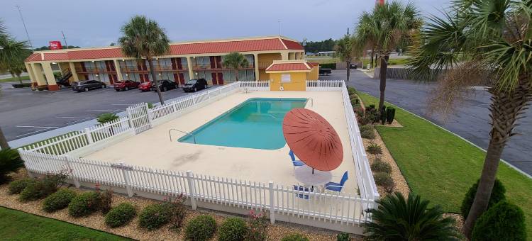 提夫顿红屋顶酒店(Red Roof Inn Tifton)图片