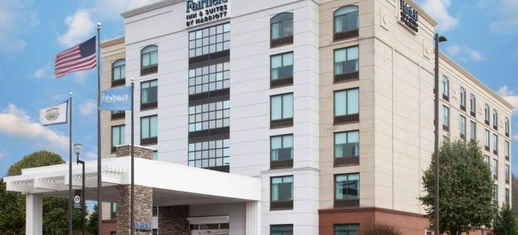 查尔斯顿万枫酒店及套房(Fairfield Inn & Suites Charleston)图片