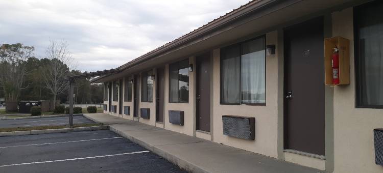 OYO戴尔维尔84号高速公路酒店(OYO Hotel Daleville Al Hwy 84)图片
