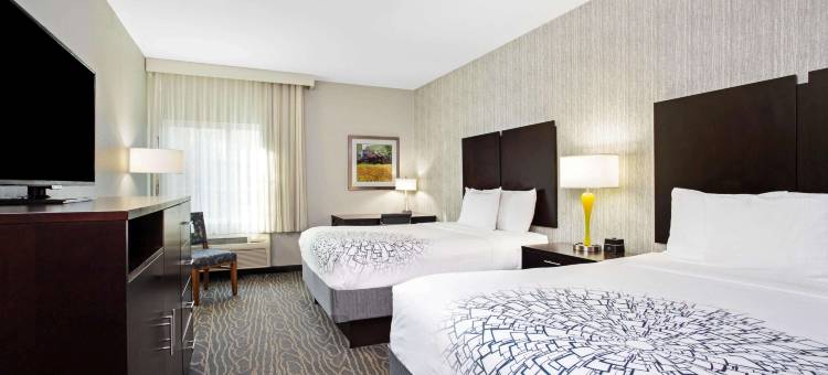 帕勒斯坦拉昆塔温德姆套房酒店(La Quinta Inn & Suites by Wyndham Palestine)图片